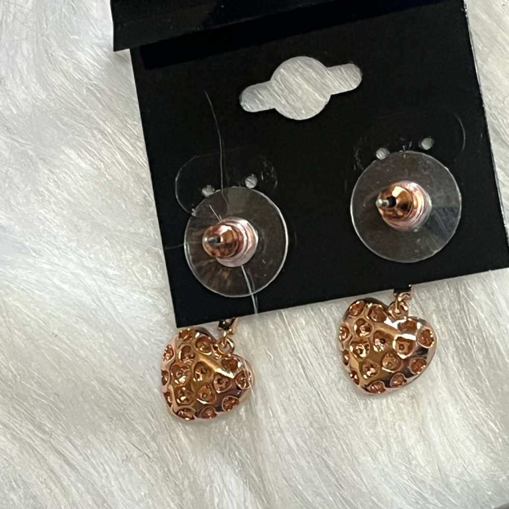 Beautiful Rose Gold Heart Drop Earrings - Picture 4 of 6